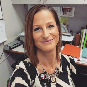 Meet your Posher, Stacy